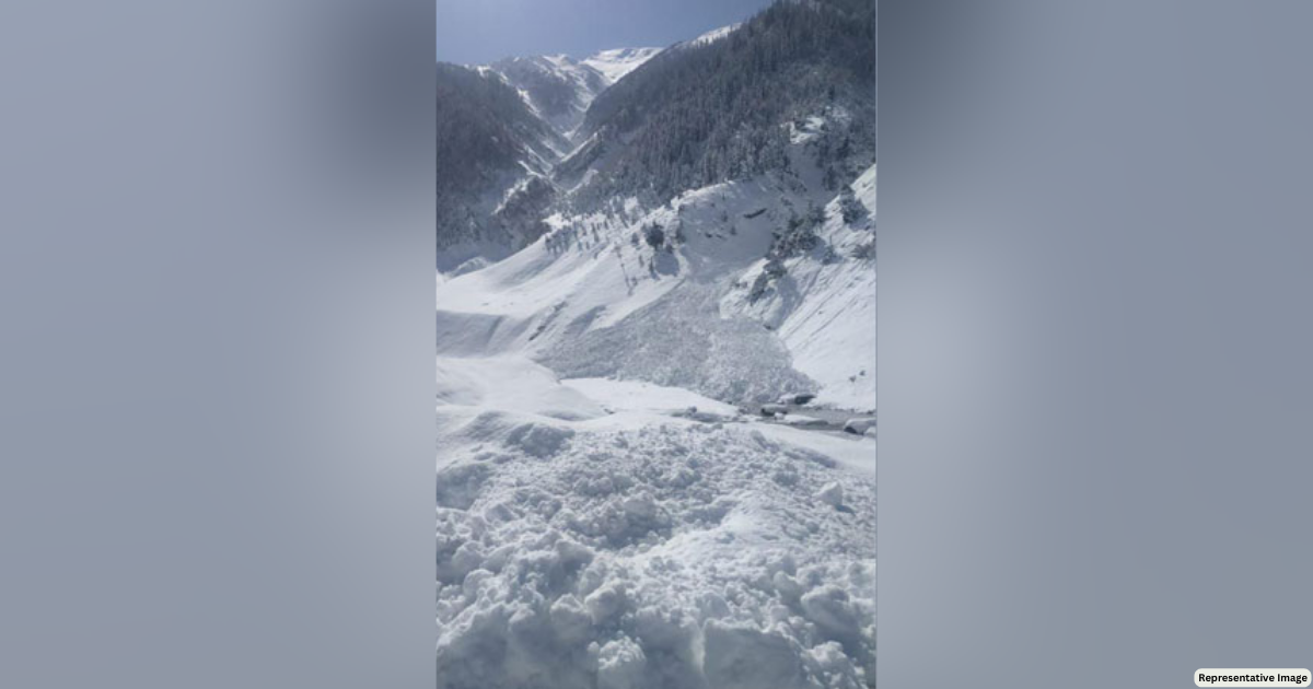 J-K: Medium to low danger level avalanches likely in next 24 hours
